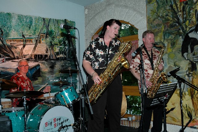min 2006 06 11 guinguette mp 324